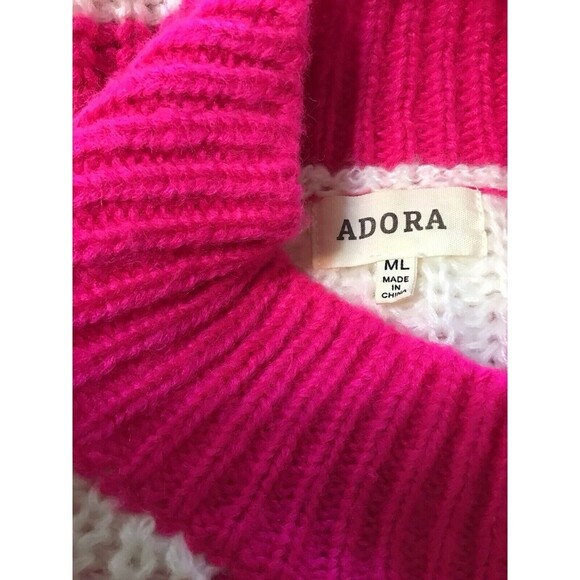 Adora Stripped Women’s Turtleneck Sweater. Size M/L NWOT - Picture 5 of 5